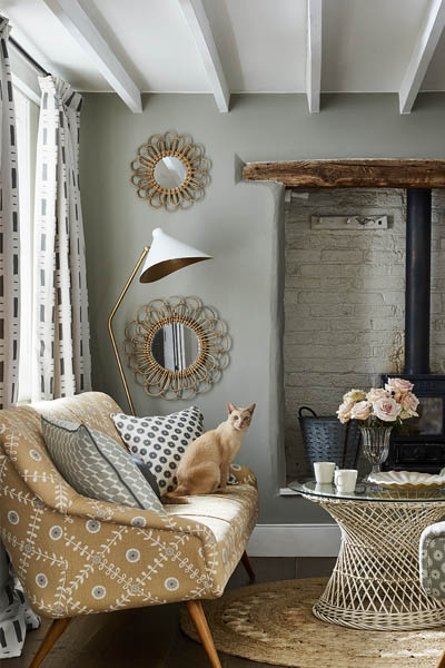 Cottage clearance decor style