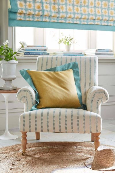 Yellow and teal styling