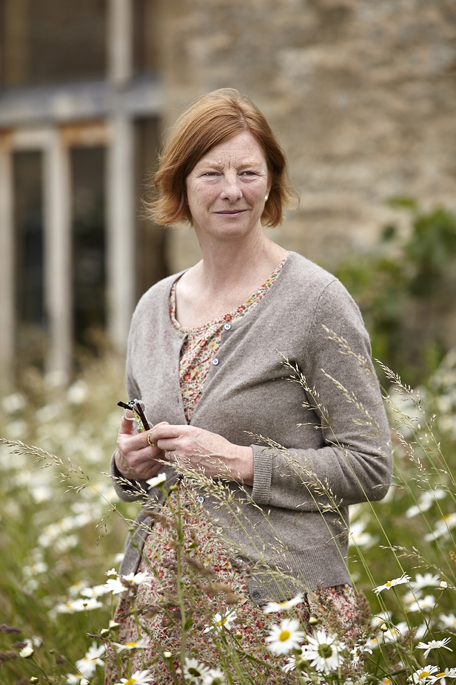 vanessa arbuthnott author image