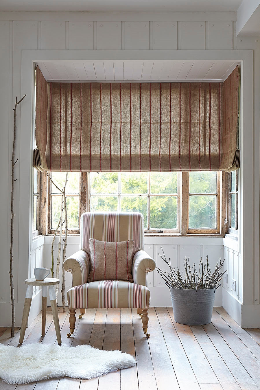 <p>How to measure up for Roman blinds</p>