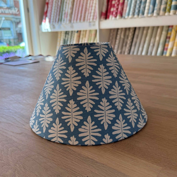 Little Fern - Soft Cornflower - Small Empire, for lamp base