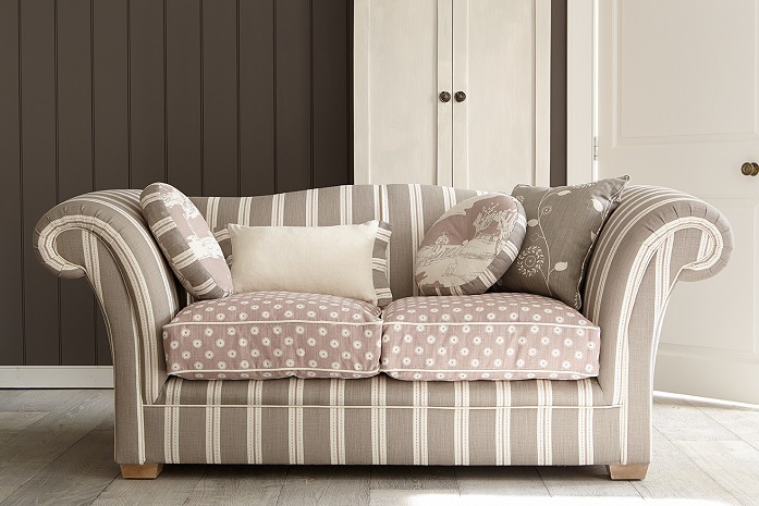 Designer Classic Sofas Made With Luxury Fabrics Vanessa Arbuthnott Classic Sofas Made With Luxury Fabrics, Luxury Traditional Sofas Uk