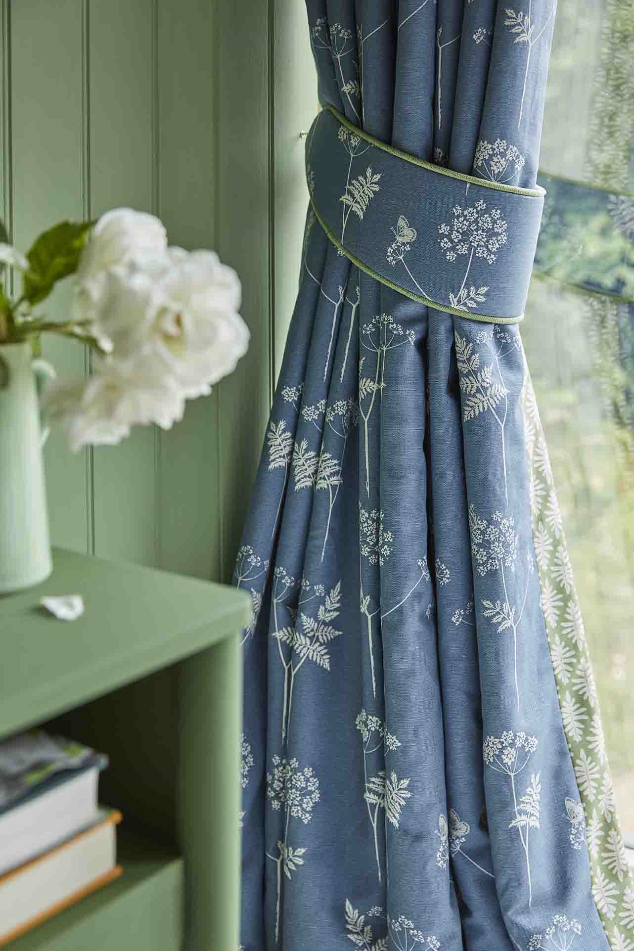 luxury curtains with a tieback