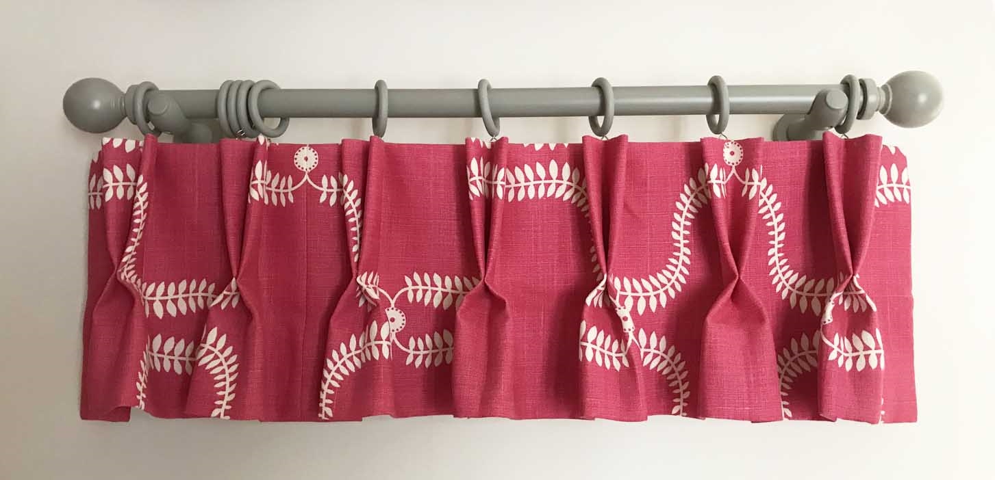 double pleat curtain hooks