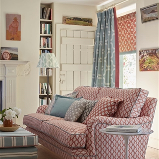 Traditional Sofa with Back Cushions