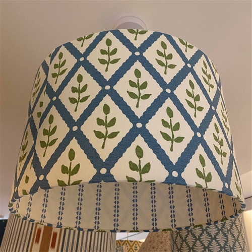 Lattice Leaf - Soft Cornflower, Moss - contrast lining - drum, ceiling
