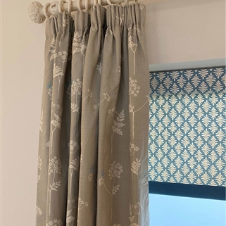 Pair of Curtains - Cow Parsley