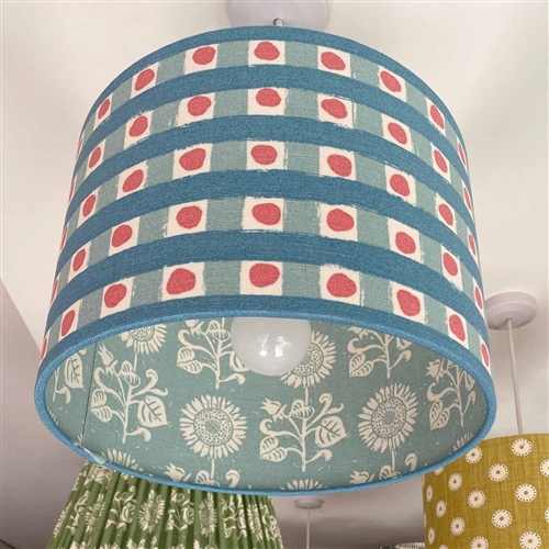 Dotty Check - Cloud, Light Indigo, Soft Raspberry - contrast lining - drum, ceiling